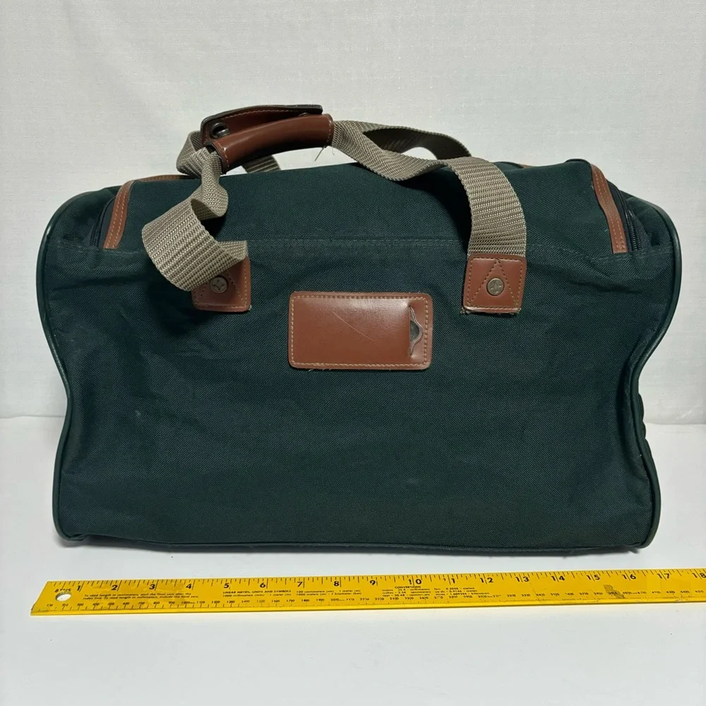 Vtg  Skyway Lg Dark Olive Green Canvas & Leather Travel Duffel Bag luggage…
